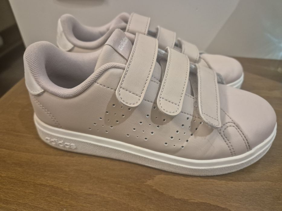 Кецове    Adidas