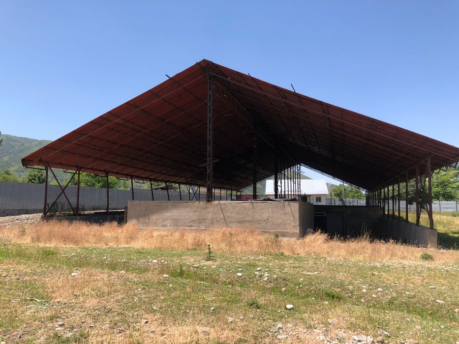 Ферма, хранилище, дом и гараж