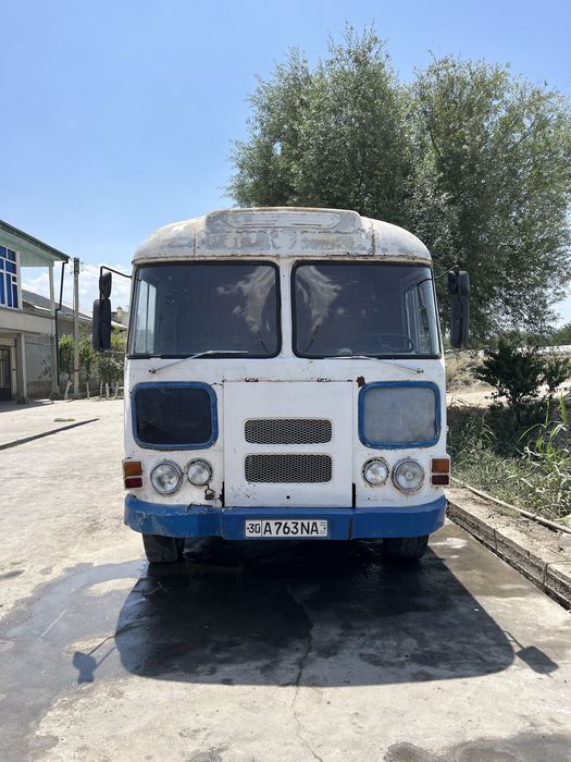 Автобус пингвин Паз