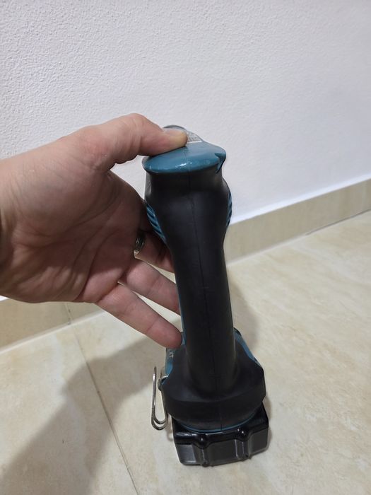 Autofiletanta mașină de înșurubat Makita pentru rigips DFS 451 Z