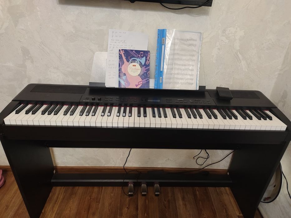 Продам фортепиано