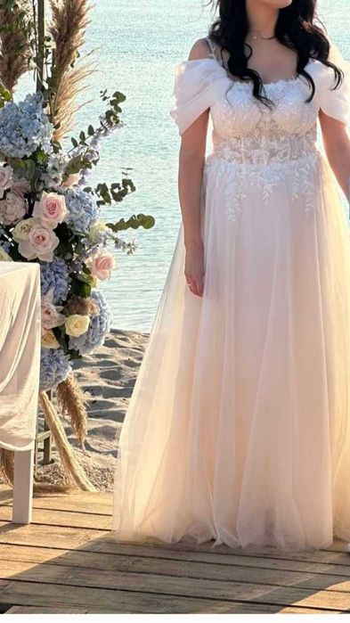 Сватбена рокля размер 42