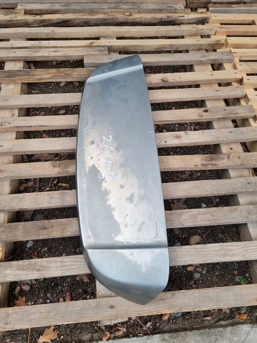 Спойлер на Subaru Outback 2007 год