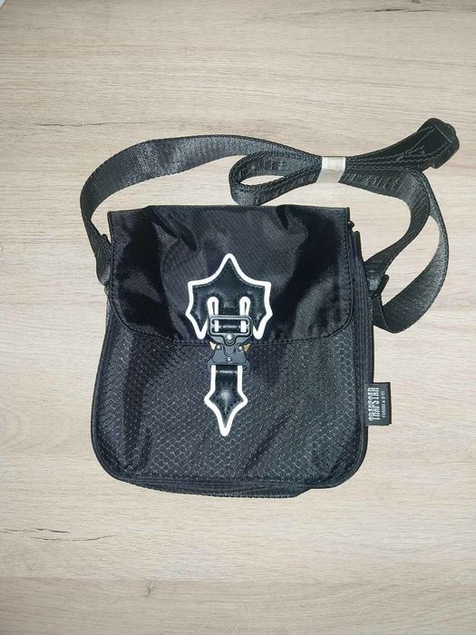 Trapstar Irongate Crossbody Bag Black