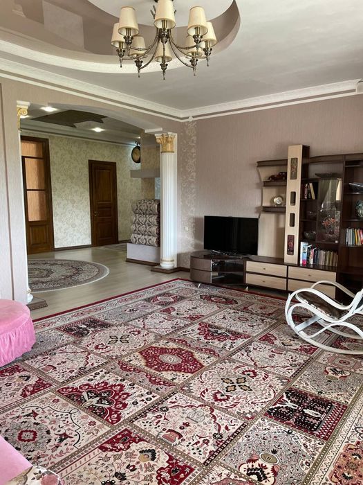 Продается дом 7 комнат