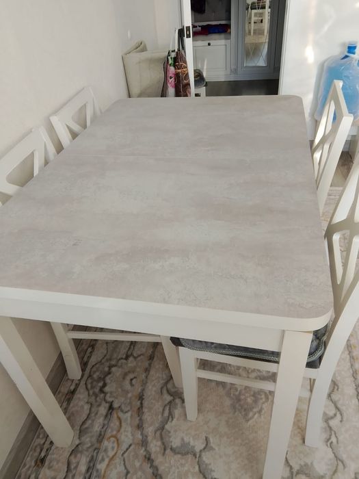 Продам стол раздвижной