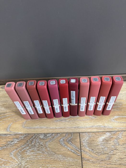 Rujuri lichide mate L’Oreal Matte Resistance Diverse Nuante