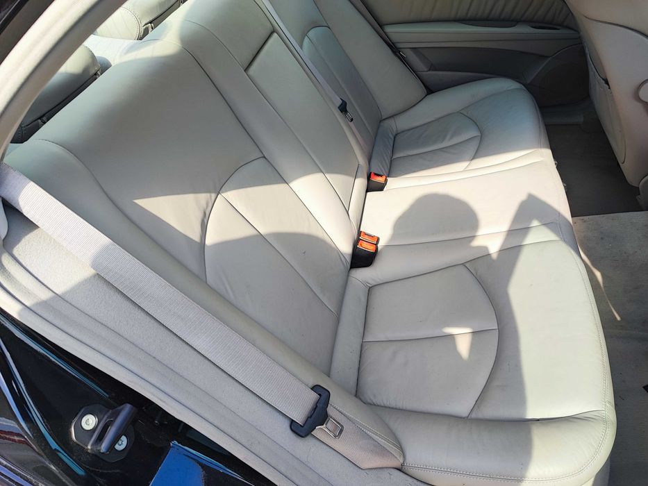 Мерцедес W211 E 320 CDI 224 коня На Части седан елеганс АМГ пакет
