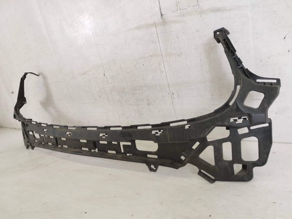 Предна броня подсилване Мерцедес-Бенц ГЛЦ-Клас / Mercedes-Benz GLC-Cla