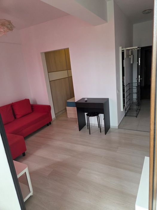 Garsoniera tip studio de închiriat
