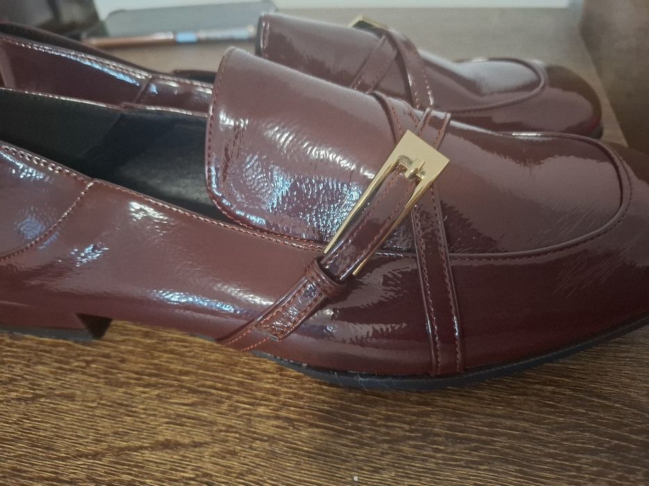 Pantofi mărimea 41