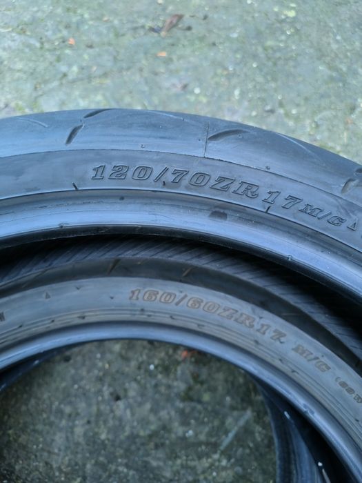 Dunlop RoadSport 2. 160/120