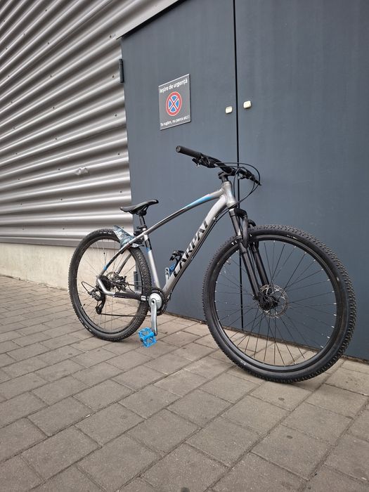 Carpat invictus hardtail