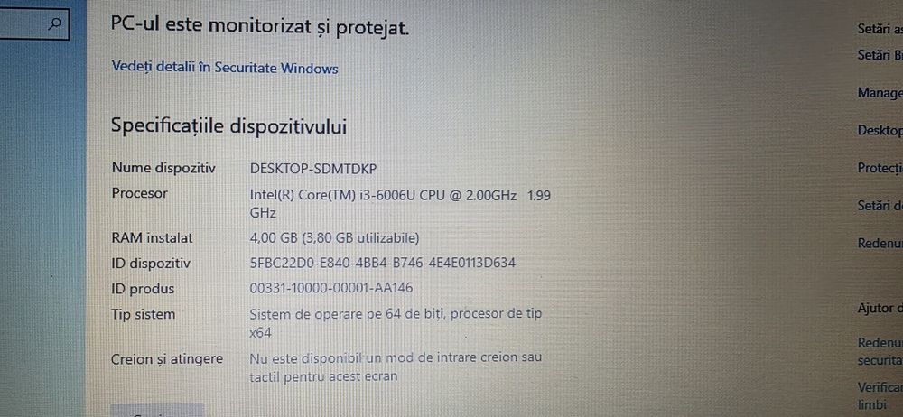 Laptop Lenovo arata ca nou
