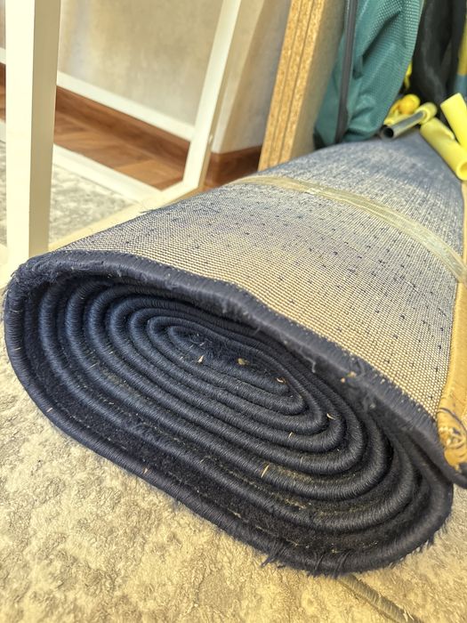 Продается  ковер