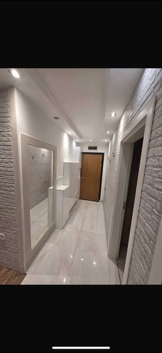 Продава се Тристаен апартамент в Плевен, Широк център - 100 кв.м за 2350 €/кв.м - Снимка #4