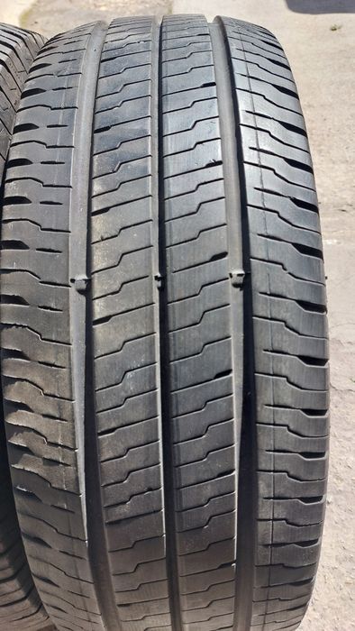 Гуми за Бус 235/65/16 C Continental VanContact Eco 4 броя