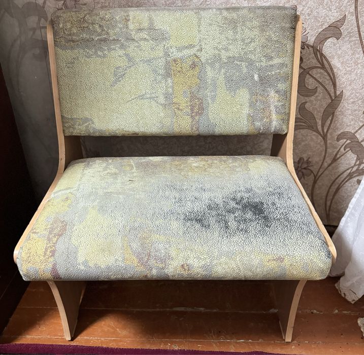 Угловой диван на кухню