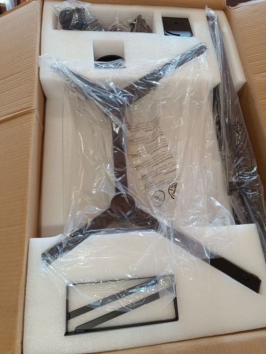 Masa reglabila pe înălțime pentru laptop,  proiector, birou mobil