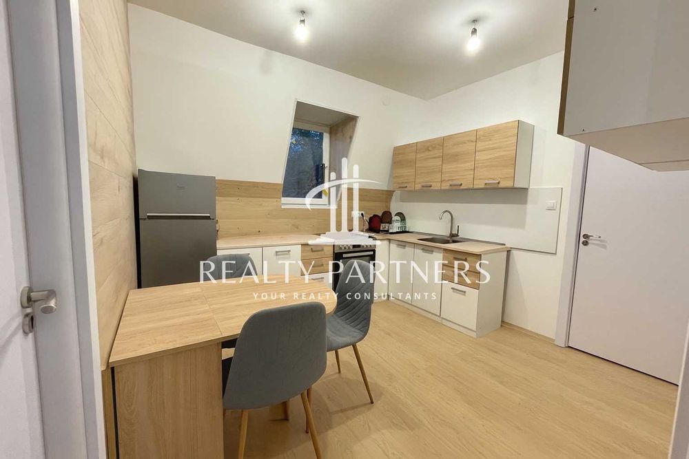 Продава се Къща в с. Расник, Област Перник - 210 кв.м за 777 €/кв.м - Снимка #10