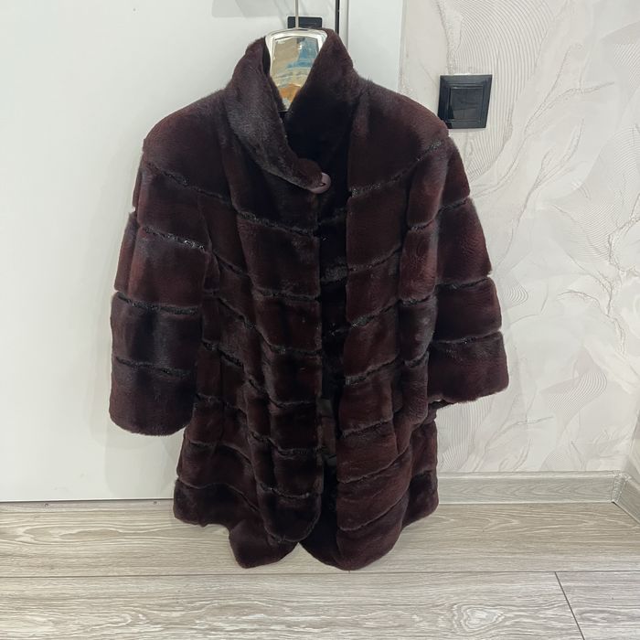 Продаю шубу норковую