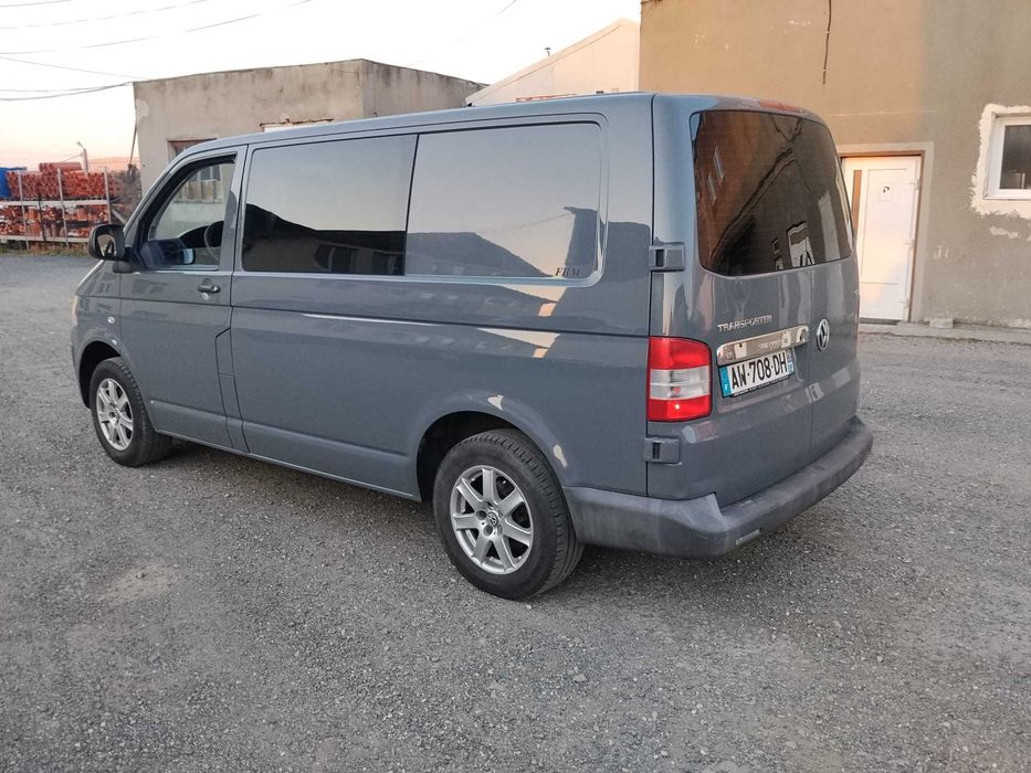 VW Transporter 2.0 TDI 6 locuri 2011 euro 5