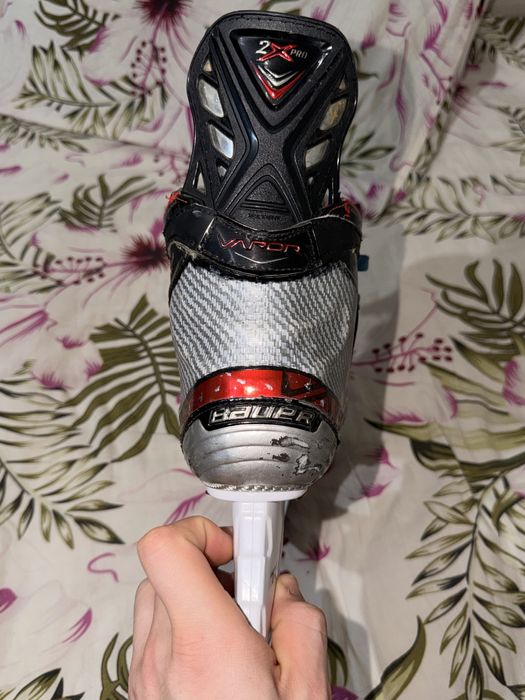 BAUER VAPOR 2X PRO размер 9ЕЕ, 43