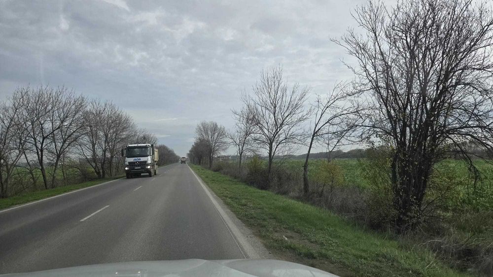 парцел на Окловръстен път на Стара Загора до базата на Лукойл
