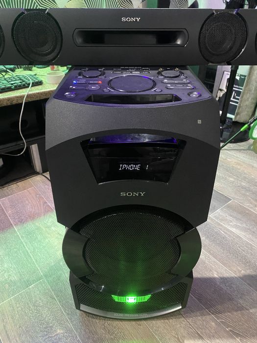 Sony музыкальная колонка