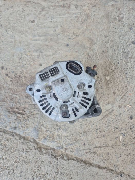 Генератор на тойота 3s-Fe