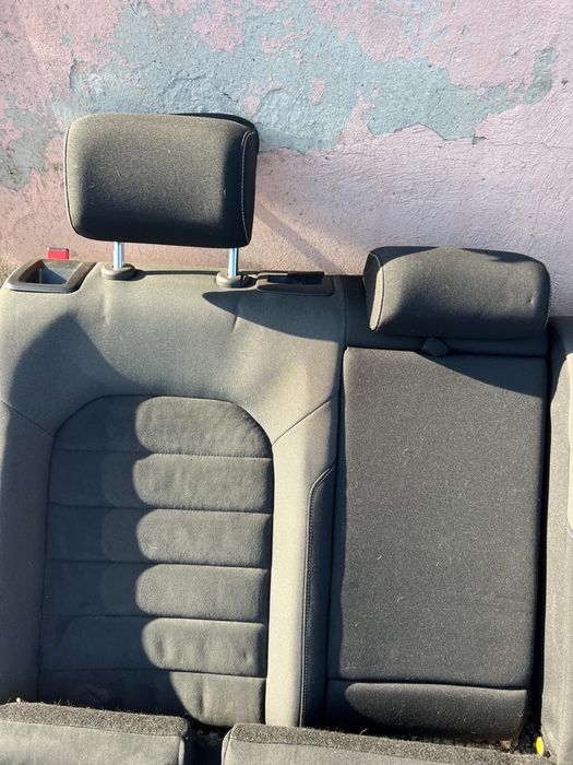 Салон от VW Golf 7 хечбег обикновен плат подгрев алкантар  ном 106