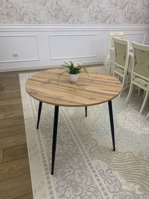 Стол обеденный 90х90х72