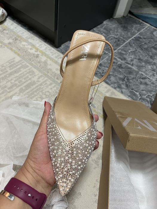 Продам обувь Zara по 5500 тг