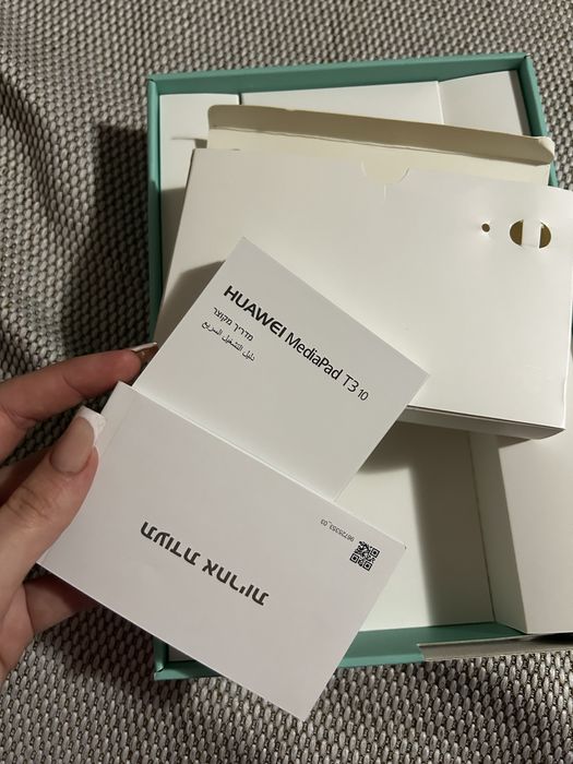 Tabletă Huawei MediaPad T3 10 – stare foarte bună