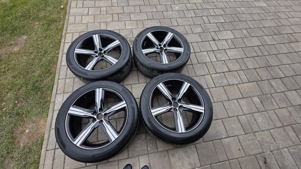 Jante aliaj 245/75 R20 Volvo R Design XC 90