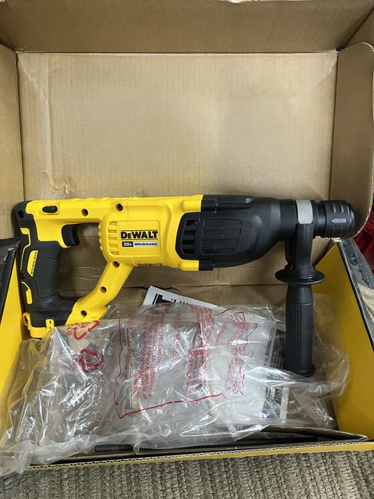 Dewalt перфоратор