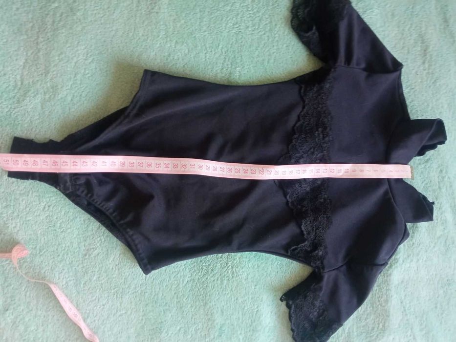 Продавам тренировъчно облекло. Размер 128-134.