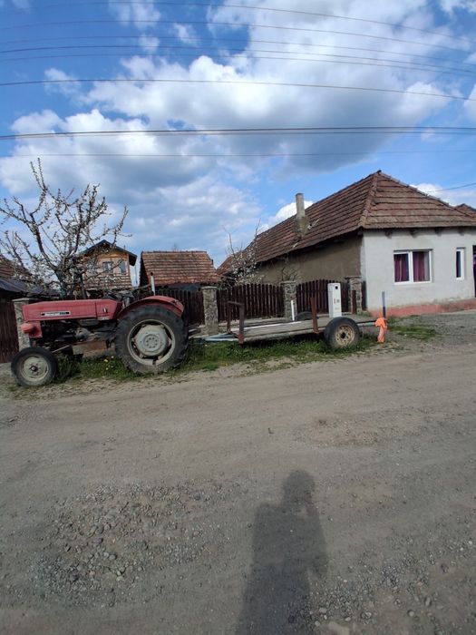 Tractor Universal 445