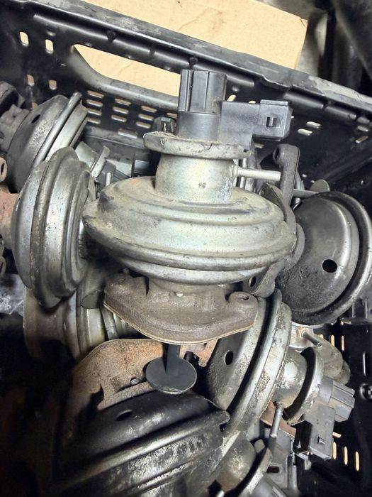 Egr bmw clapeta egr bmw e90 e91 e92 e87 e81 e82 e88 e60 e61 e83 n47 euro4 143cp 177cp