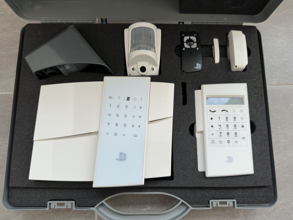 Kit videofied alarma cu camera