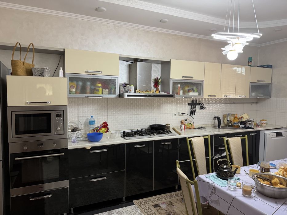 Кухонный гарнитур
