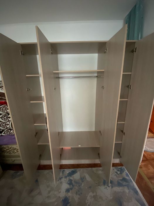 Б/у мебель шифоньер и кровать