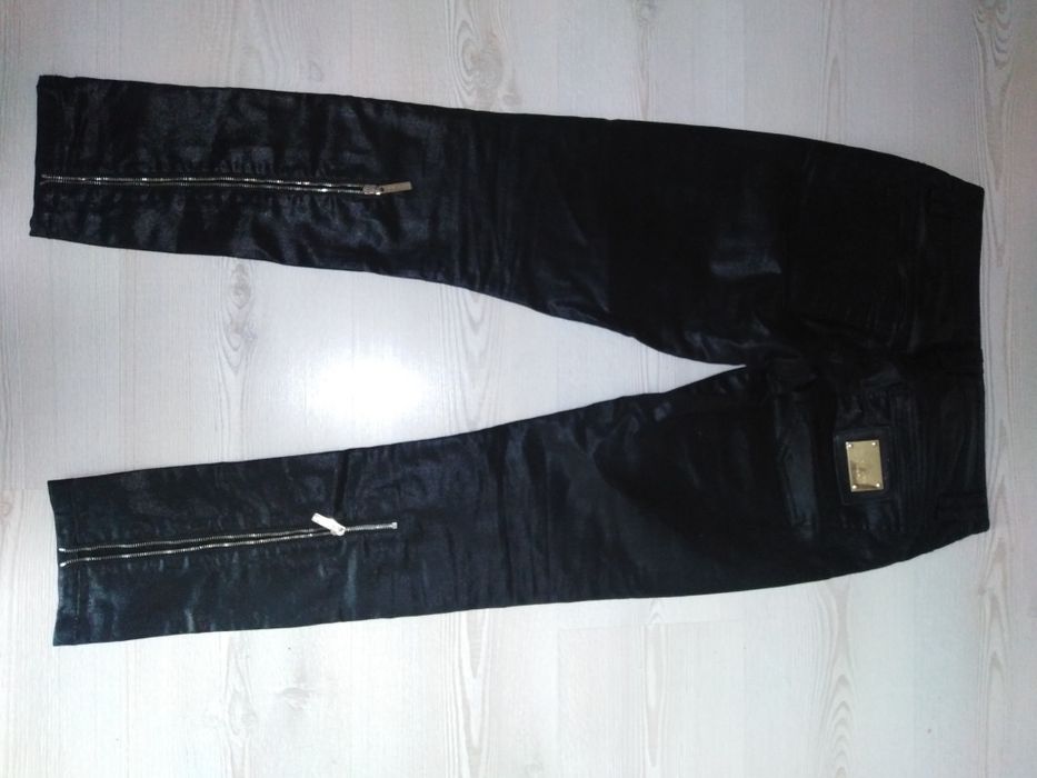 Нов стилни дамски панталони