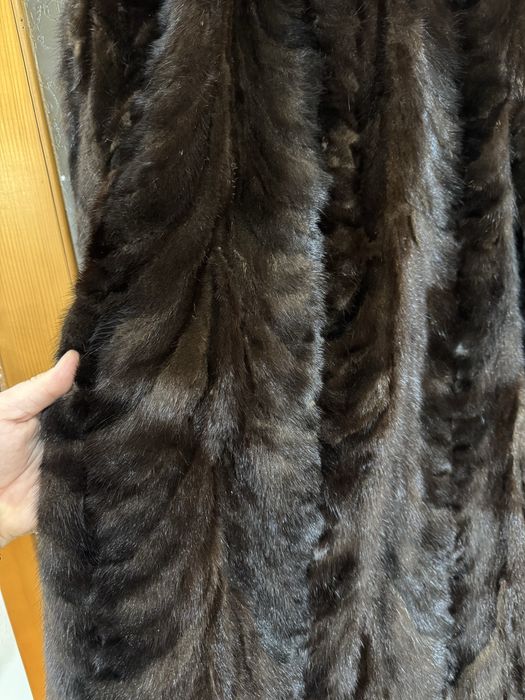 Haina de blana de nurca Maro