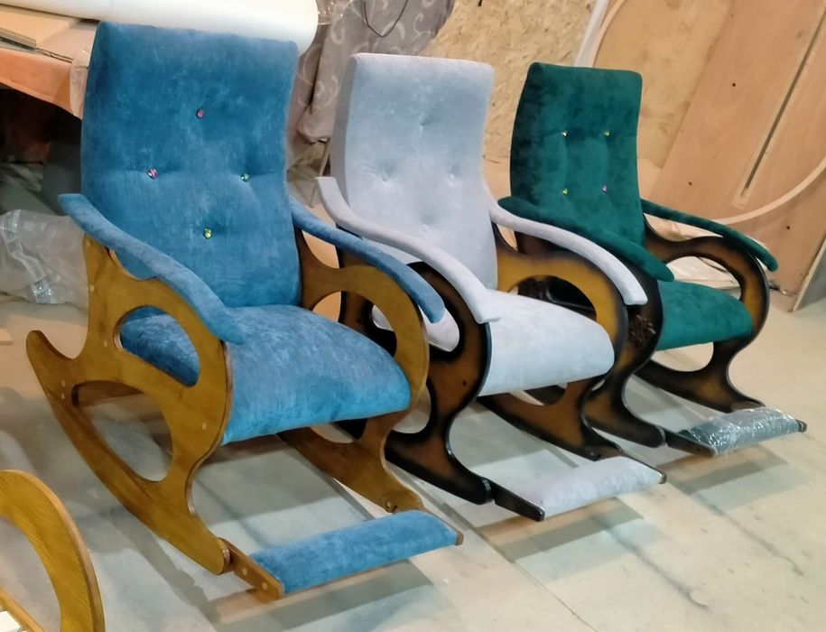 Продам новые кресло качалки!