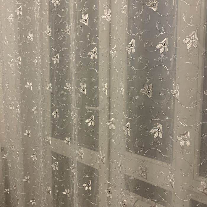 Тюль цвет белый