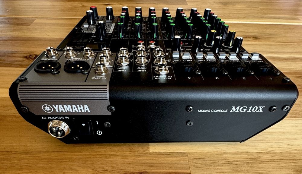 Yamaha MG -10 X
