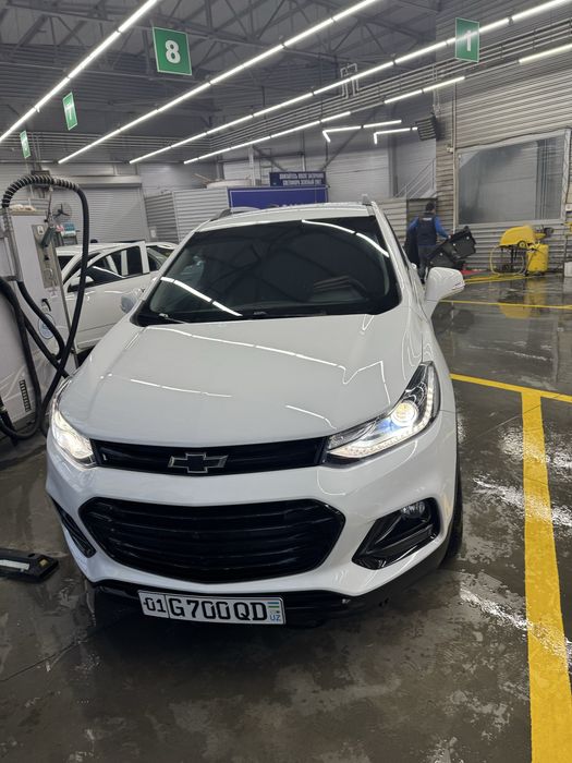 Трекер 1 ,  белый , 2019