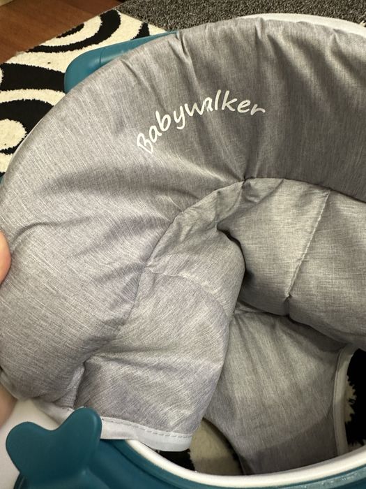 Продам  ходунки