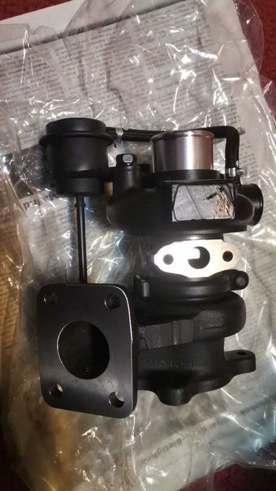Turbo nou!!! ORIGINAL pt.motor KUBOTA D1105T / V2003T / 1G622-17015